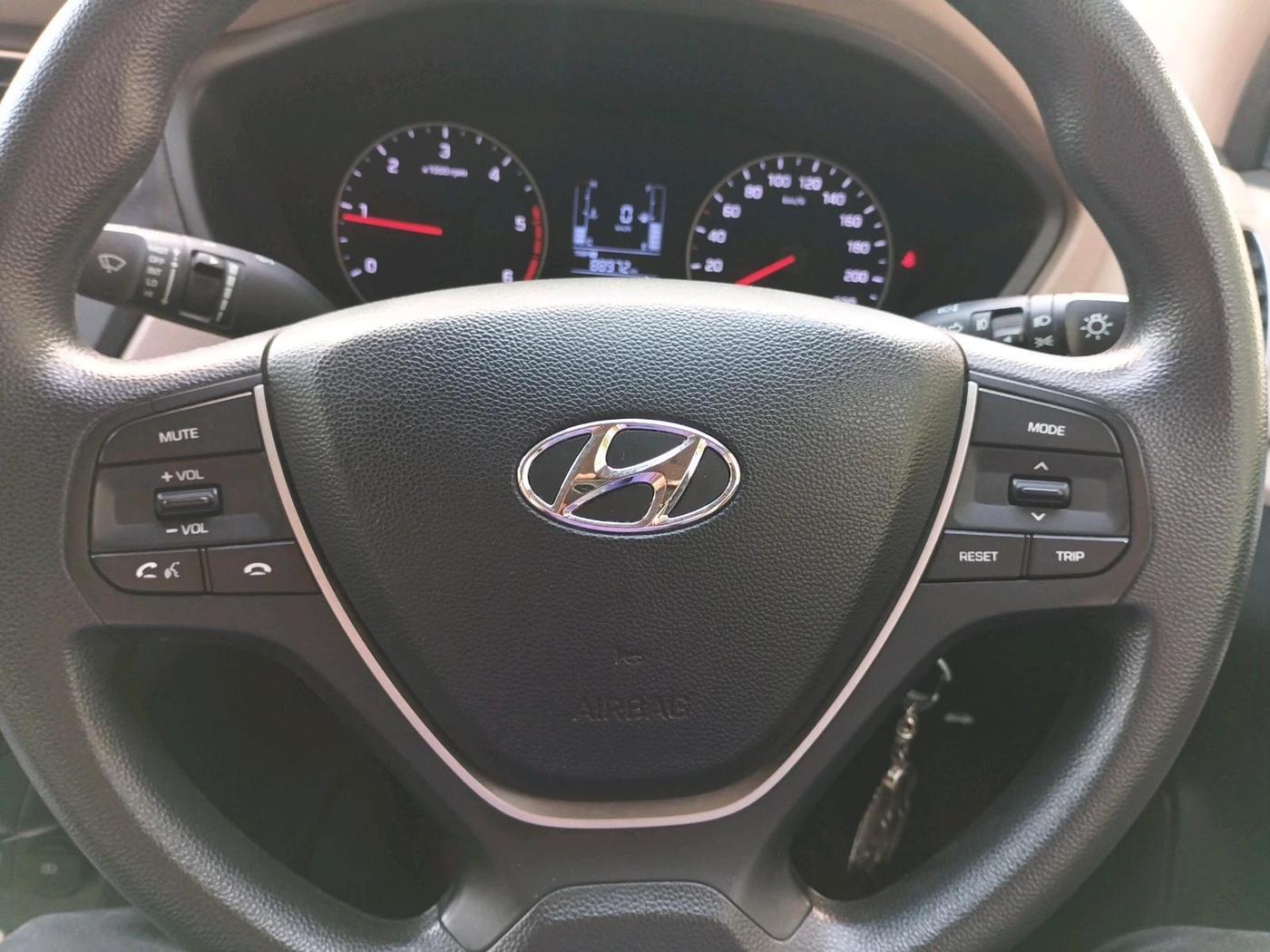 2019 Hyundai Elite i20 SPORTZ PLUS 1.4 CRDI, Diesel, Manual, 42,755 km, interior