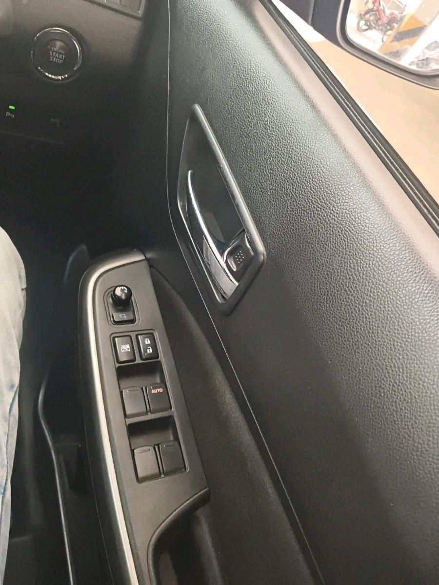 2019 Maruti Swift ZXI PLUS, Petrol, Manual, 99,337 km, interior