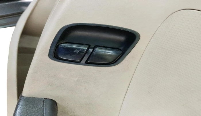 2018 Hyundai Eon ERA +, Petrol, Manual, 49,961 km, interior