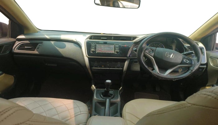2016 Honda City 1.5L I-VTEC V MT, Petrol, Manual, 1,35,531 km, interior