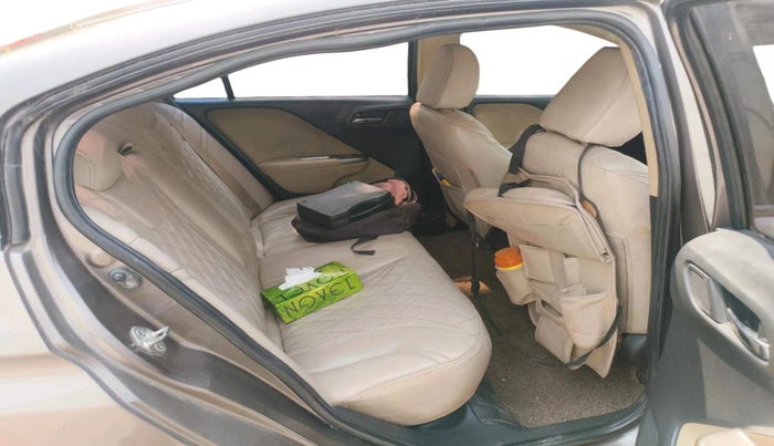 2016 Honda City 1.5L I-VTEC V MT, Petrol, Manual, 1,35,531 km, interior