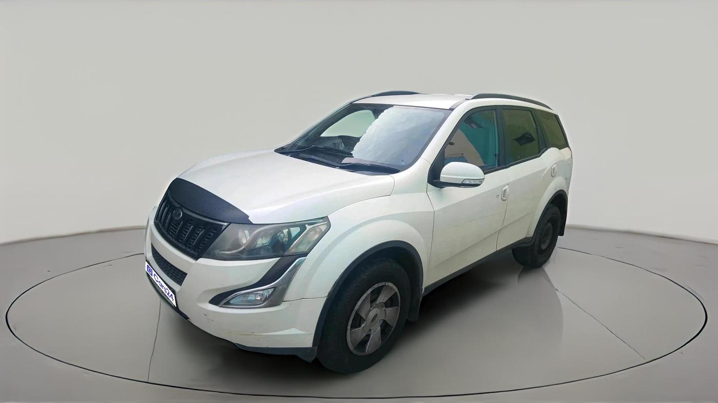 2017 Mahindra XUV500 W6, Diesel, Manual, 1,33,660 km, exterior