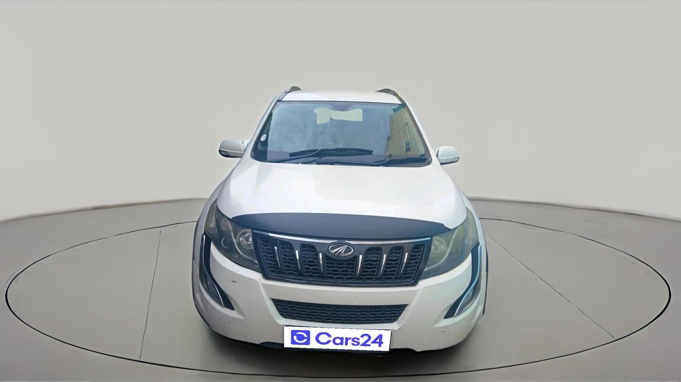 2017 Mahindra XUV500 W6, Diesel, Manual, 1,33,660 km, exterior