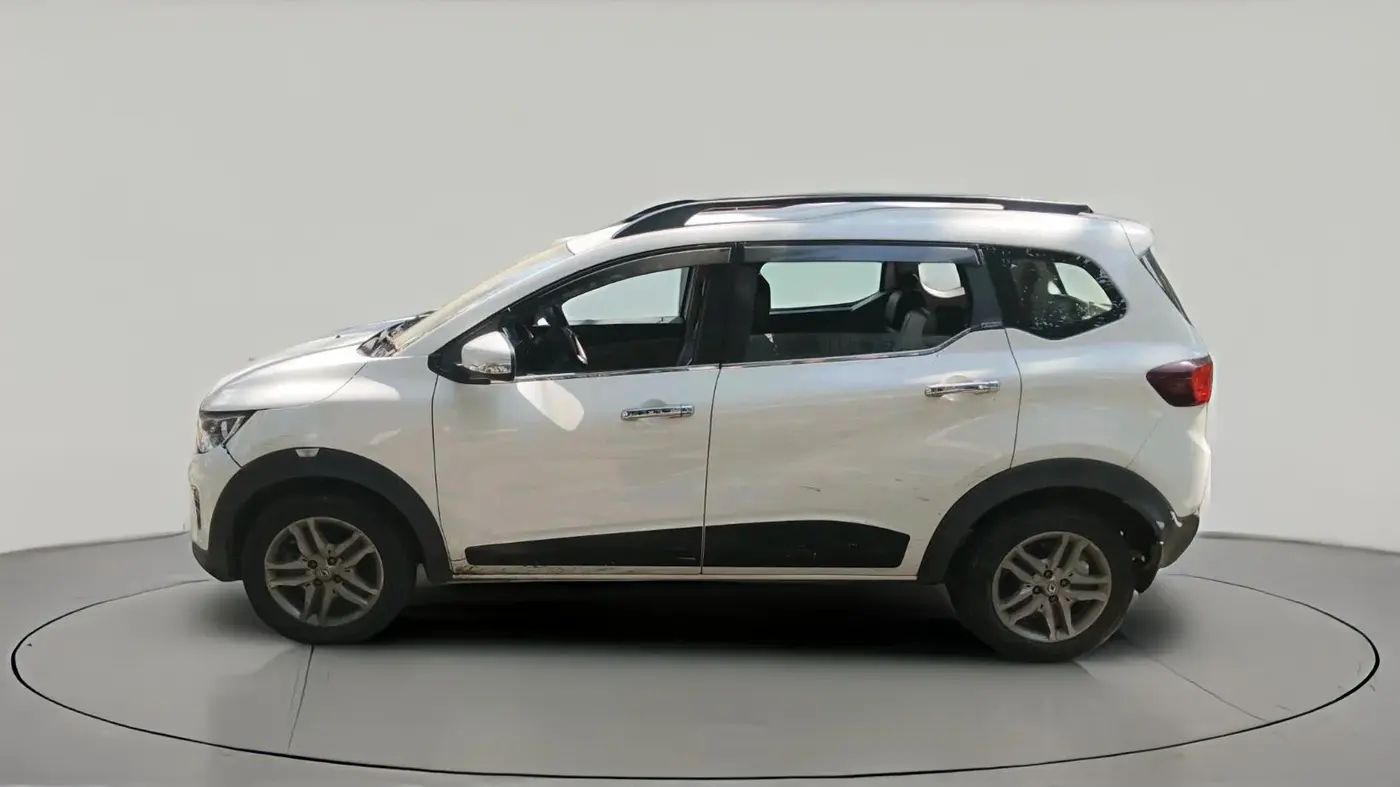 2020 Renault TRIBER RXZ AMT, Petrol, Automatic, 72,387 km, exterior