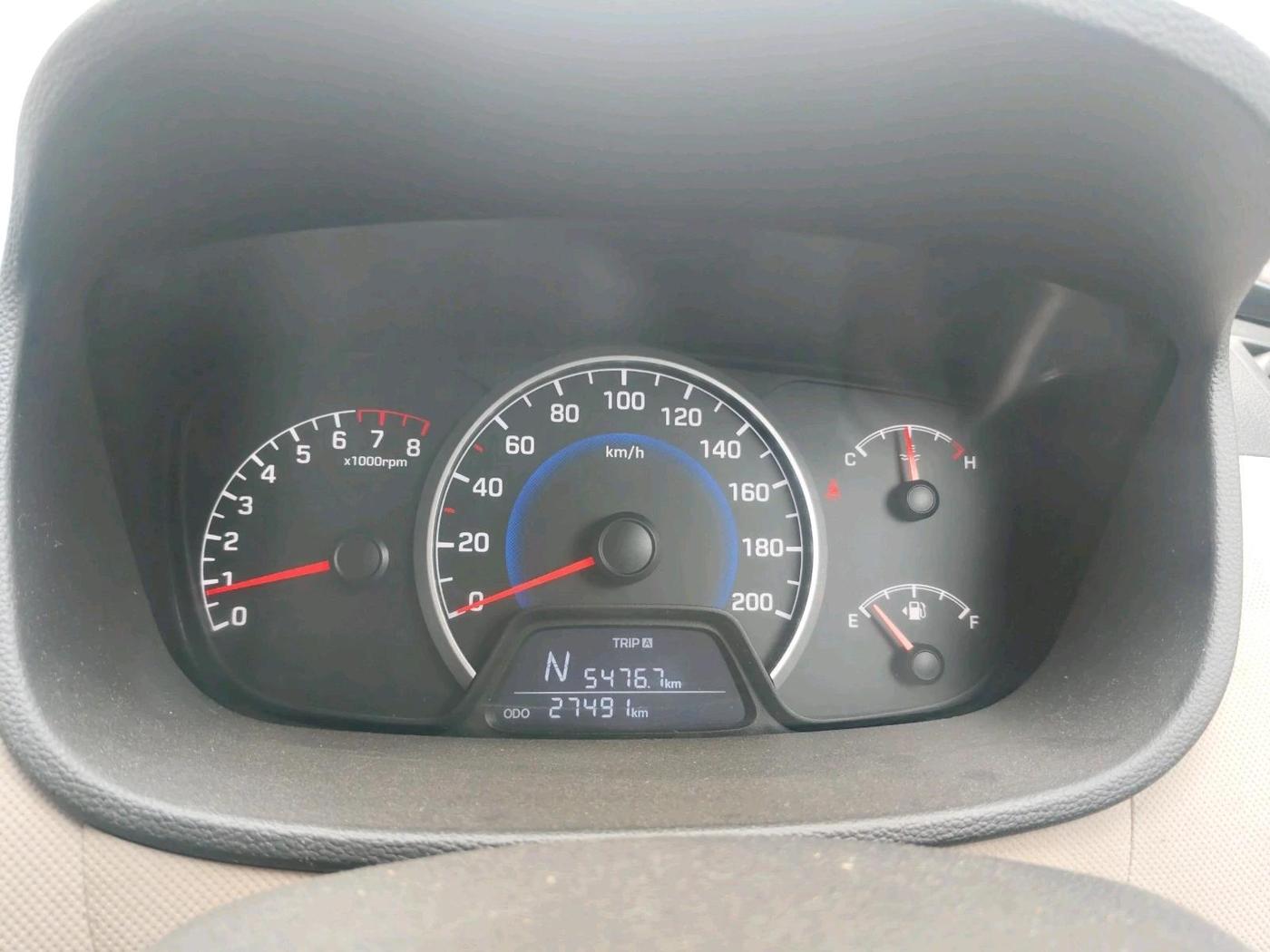 2018 Hyundai Grand i10 MAGNA AT 1.2 KAPPA VTVT, Petrol, Automatic, 27,491 km, interior