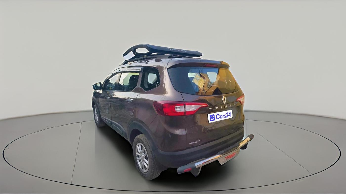 2021 Renault TRIBER RXT, Petrol, Manual, 28,847 km, exterior