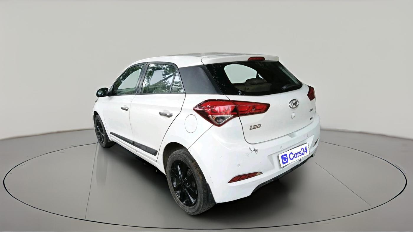 2015 Hyundai Elite i20 ASTA 1.4 CRDI, Diesel, Manual, 1,17,388 km, exterior