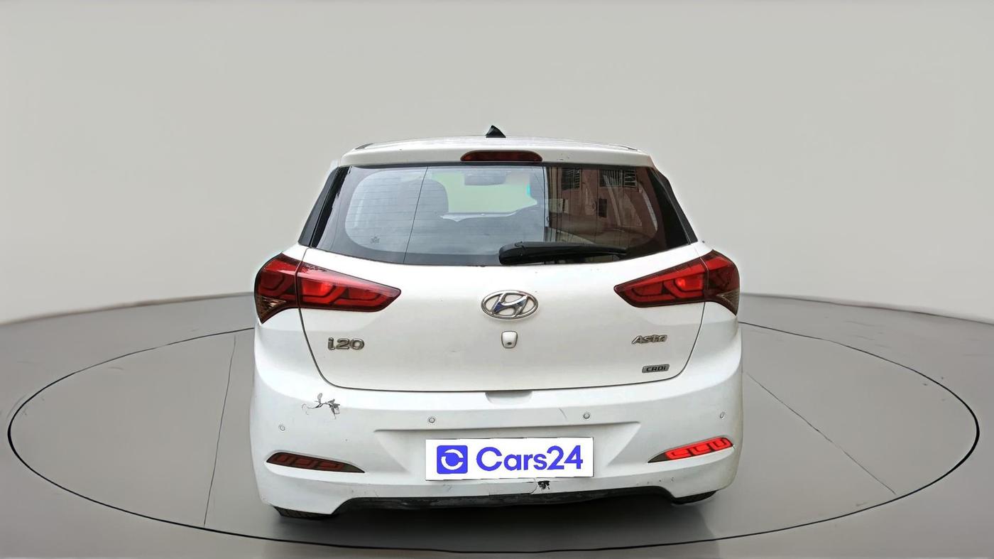 2015 Hyundai Elite i20 ASTA 1.4 CRDI, Diesel, Manual, 1,17,388 km, exterior