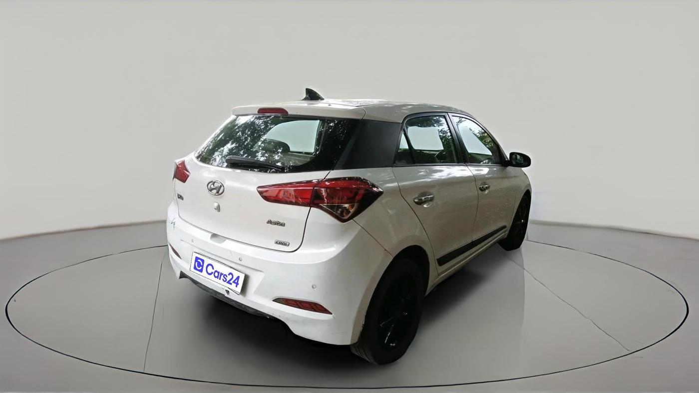 2015 Hyundai Elite i20 ASTA 1.4 CRDI, Diesel, Manual, 1,17,388 km, exterior