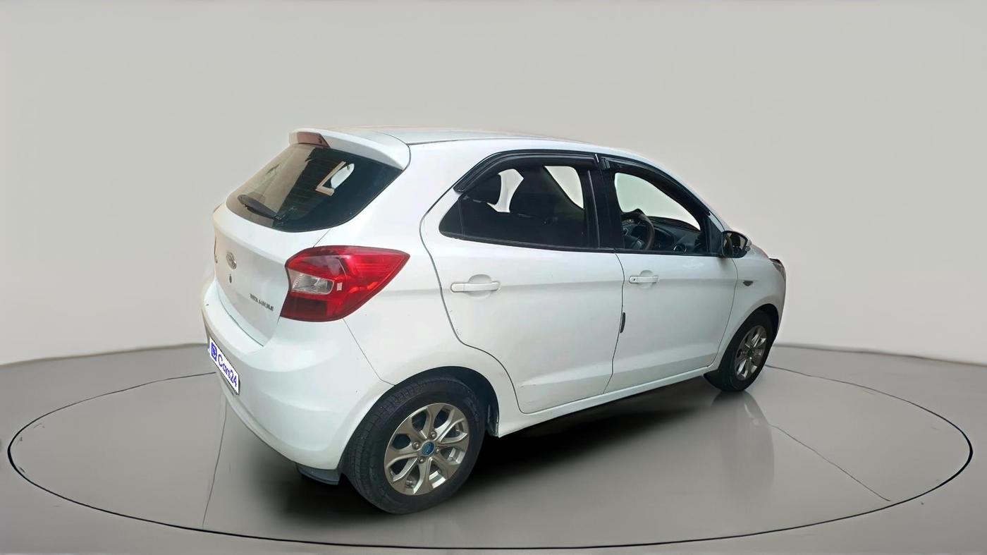 2015 Ford New Figo TITANIUM 1.2 PETROL MT, Petrol, Manual, 68,957 km, exterior
