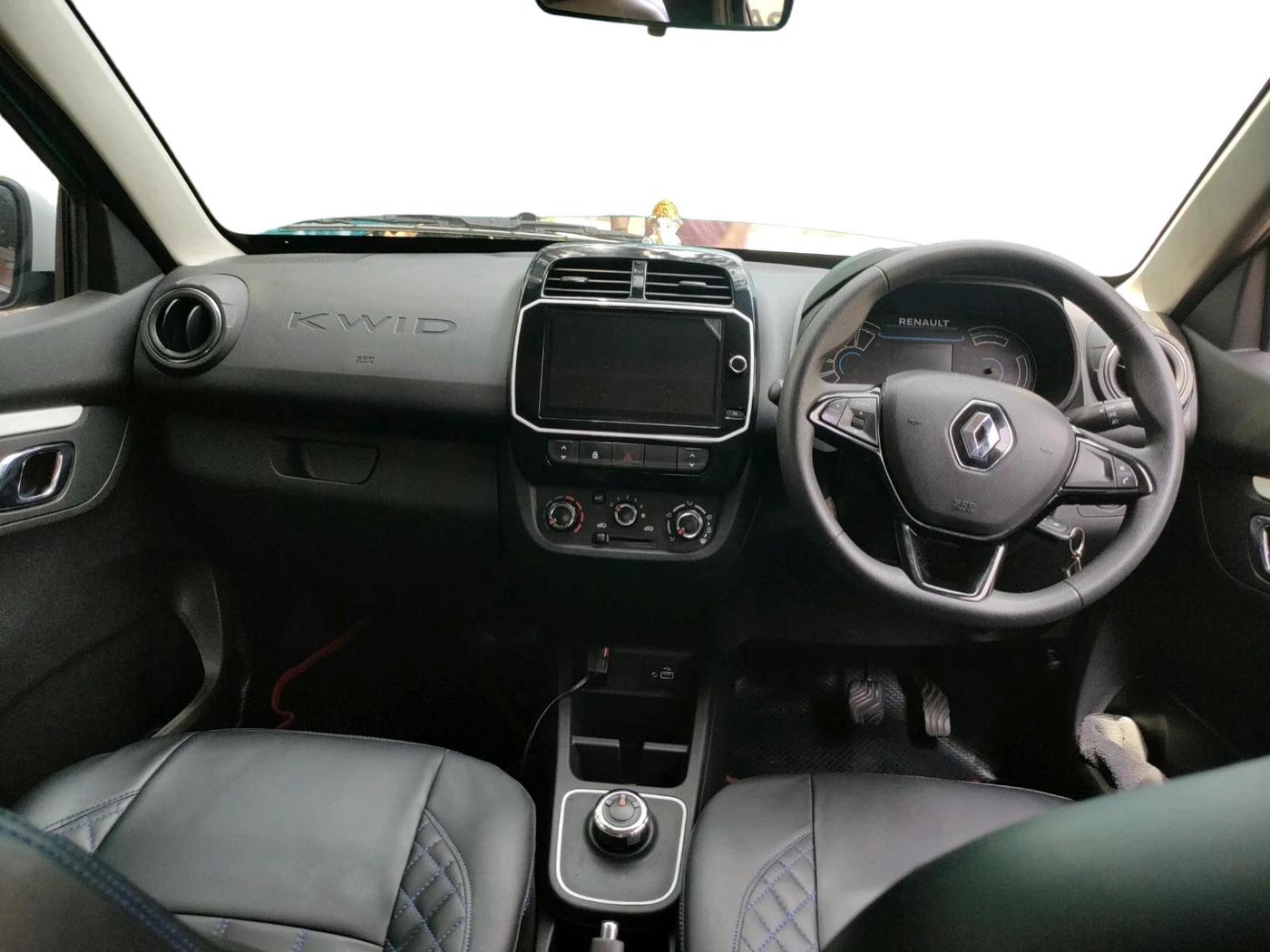 2024 Renault Kwid CLIMBER AMT 1.0, Petrol, Automatic, 17,917 km, interior