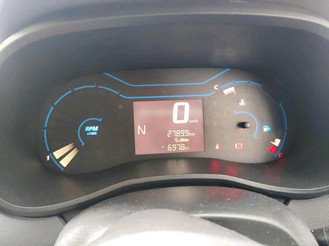 2020 Renault Kwid RXT 1.0 AMT (O), Petrol, Automatic, 27,899 km, interior