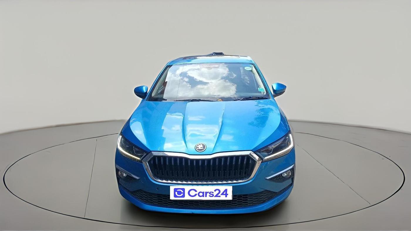 2023 Skoda SLAVIA STYLE 1.5L TSI MT, Petrol, Manual, 31,259 km, exterior