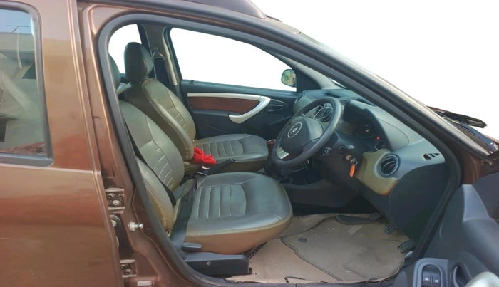 2014 Renault Duster 85 PS RXL DIESEL, Diesel, Manual, 69,015 km, interior