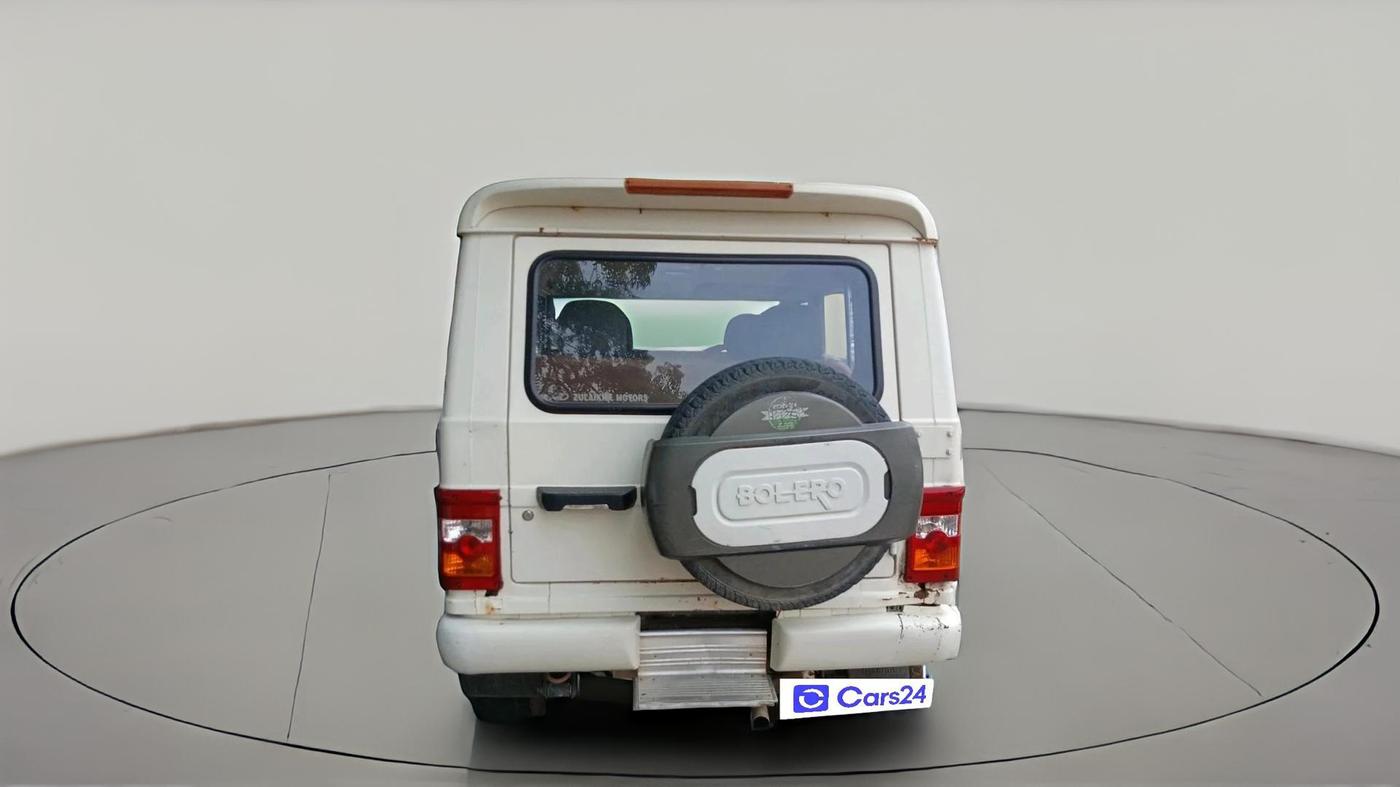 2011 Mahindra Bolero SLX BS-III, Diesel, Manual, 1,50,585 km, exterior