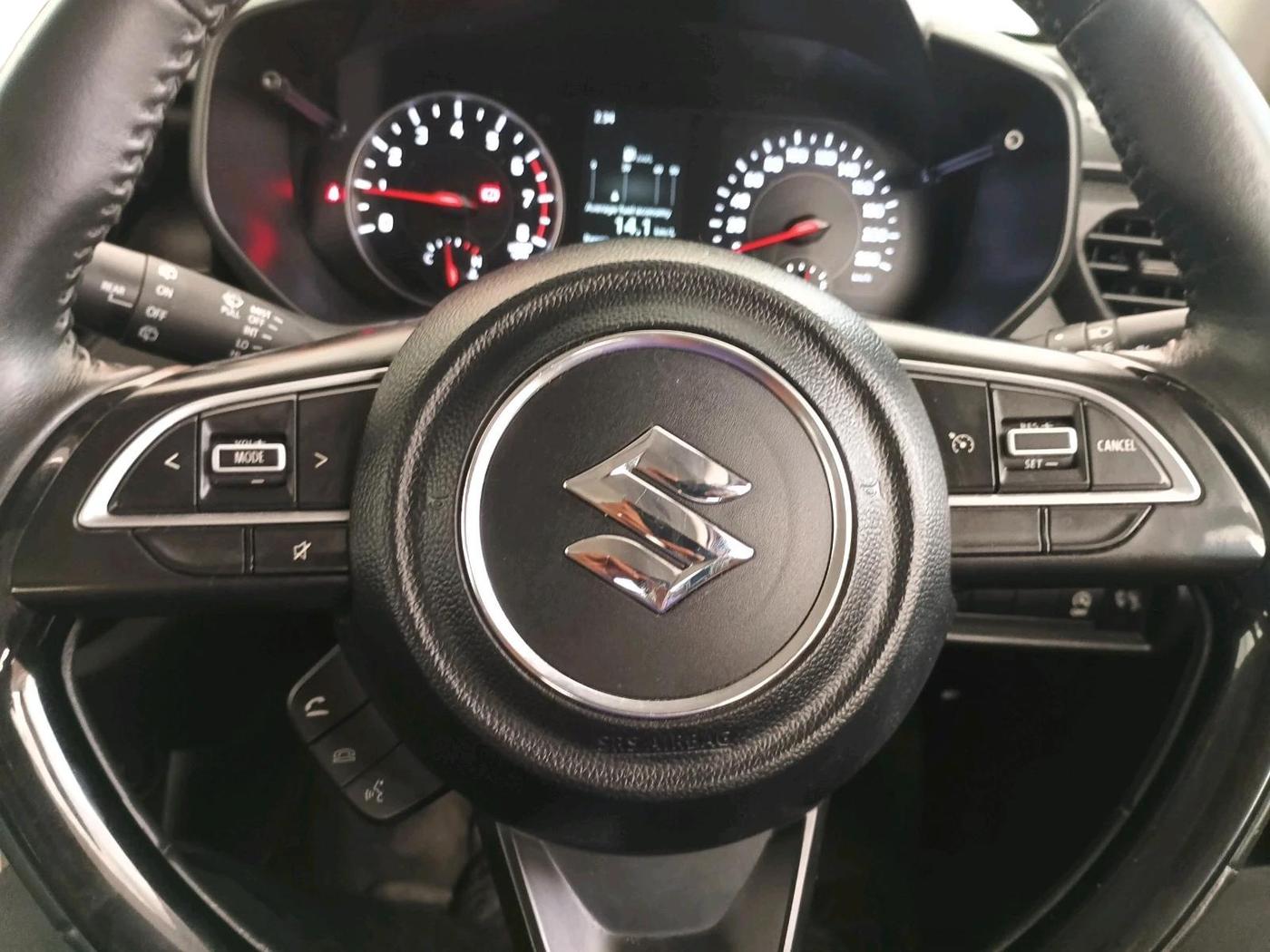 2025 Maruti Swift ZXi Plus Dual Tone AMT, Petrol, Automatic, 29,037 km, interior