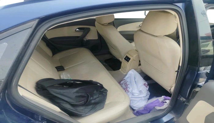 2012 Volkswagen Vento HIGHLINE DIESEL 1.6, Diesel, Manual, 1,04,656 km, interior