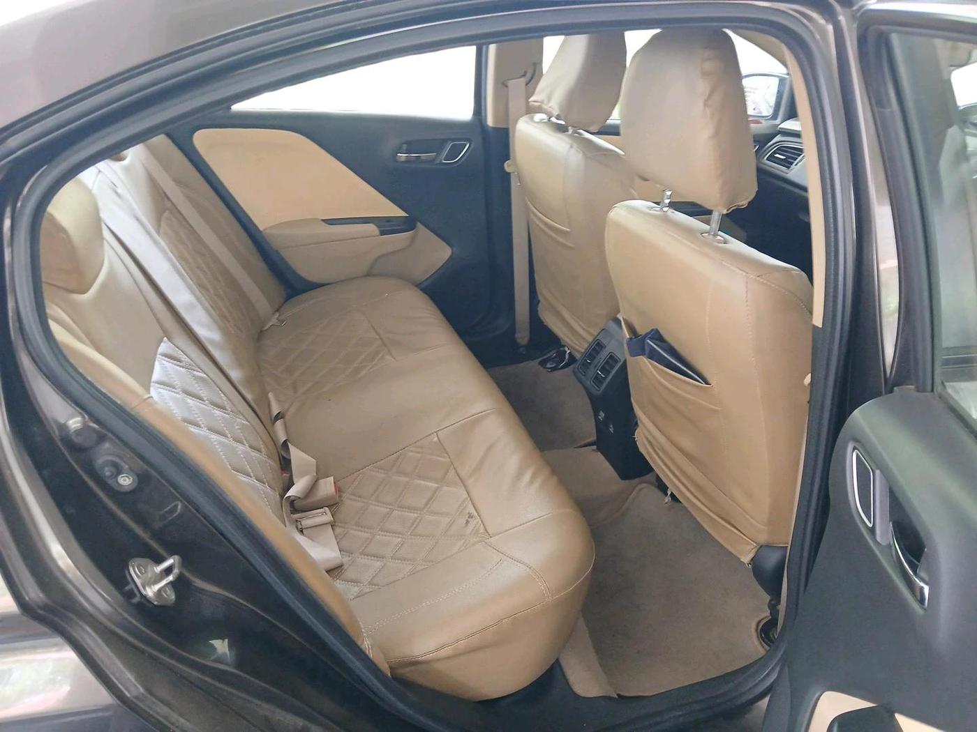 2017 Honda City 1.5L I-VTE V CVT, Petrol, Automatic, 86,769 km, interior