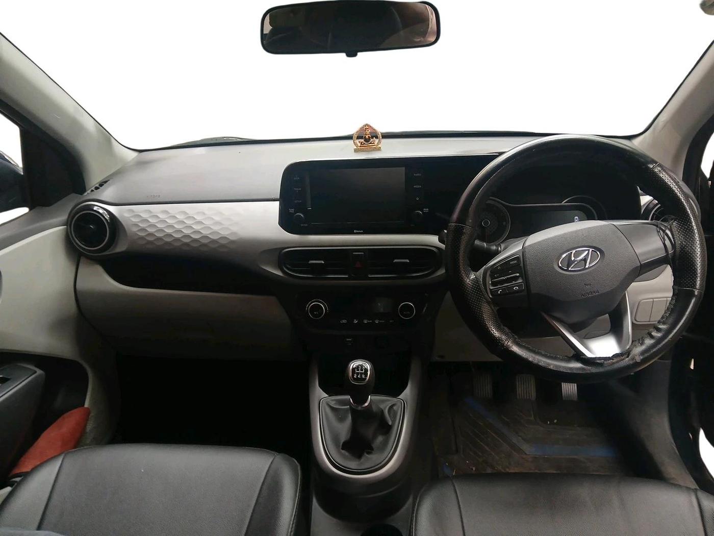 2020 Hyundai GRAND I10 NIOS SPORTZ 1.2 KAPPA VTVT, Petrol, Manual, 28,461 km, interior