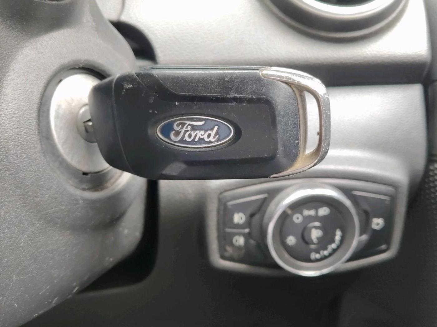 2016 Ford New Figo TREND 1.2 PETROL, Petrol, Manual, 69,872 km, interior