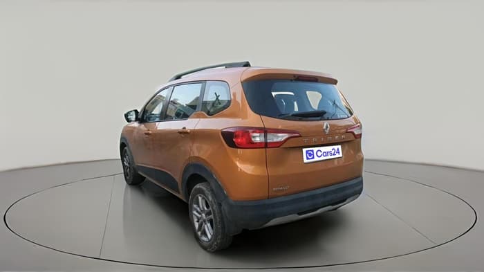 2022 Renault TRIBER RXZ AMT, Petrol, Automatic, 15,429 km, exterior