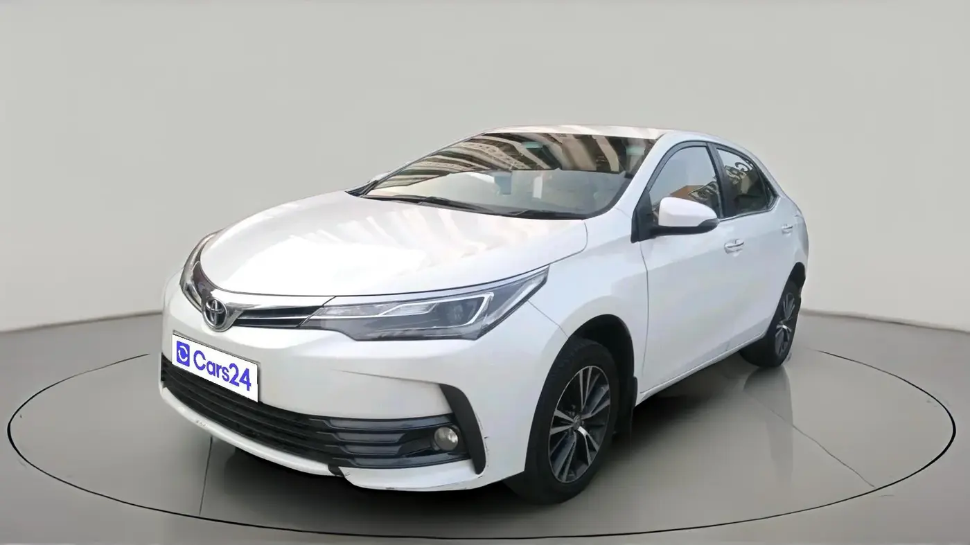 2017 Toyota Corolla Altis VL CVT PETROL, Petrol, Automatic, 1,24,242 km, exterior