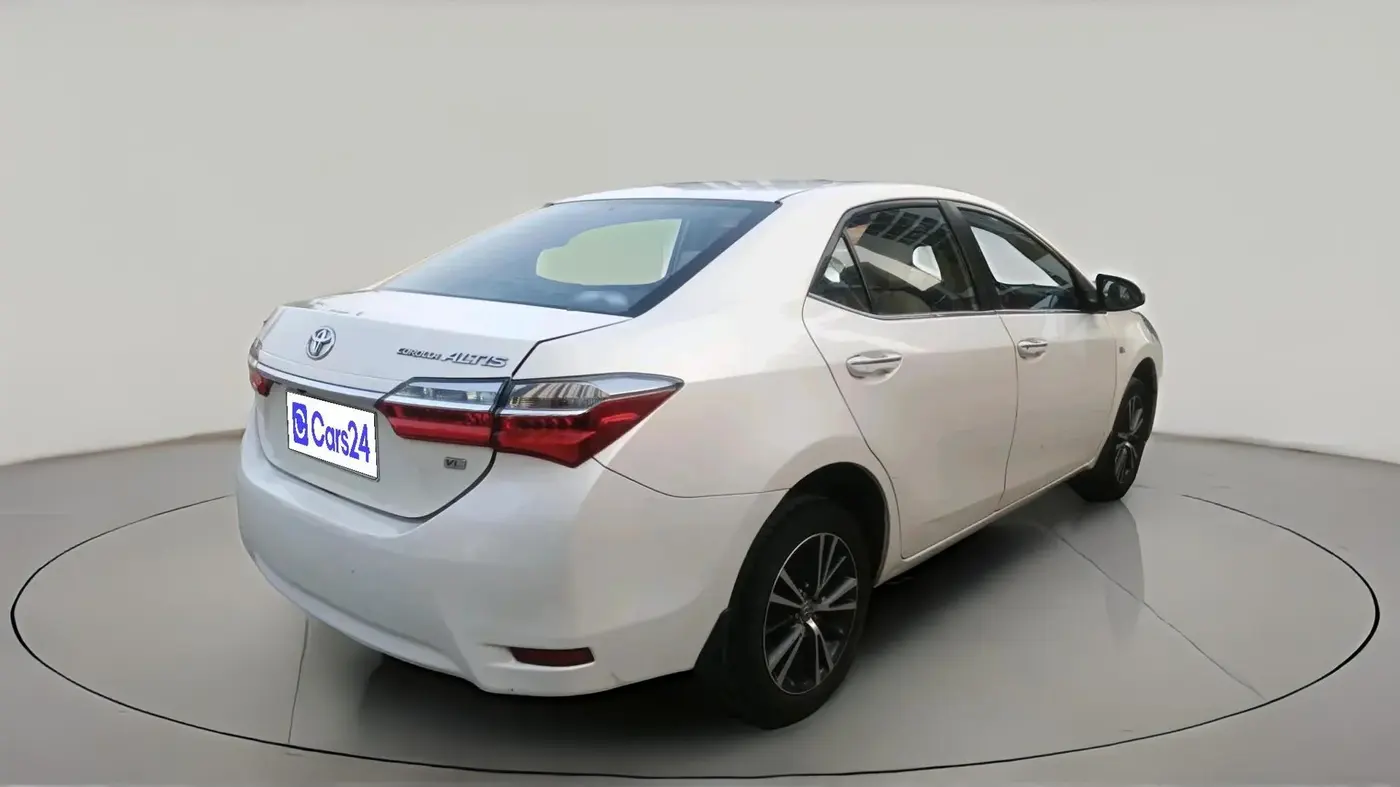2017 Toyota Corolla Altis VL CVT PETROL, Petrol, Automatic, 1,24,242 km, exterior