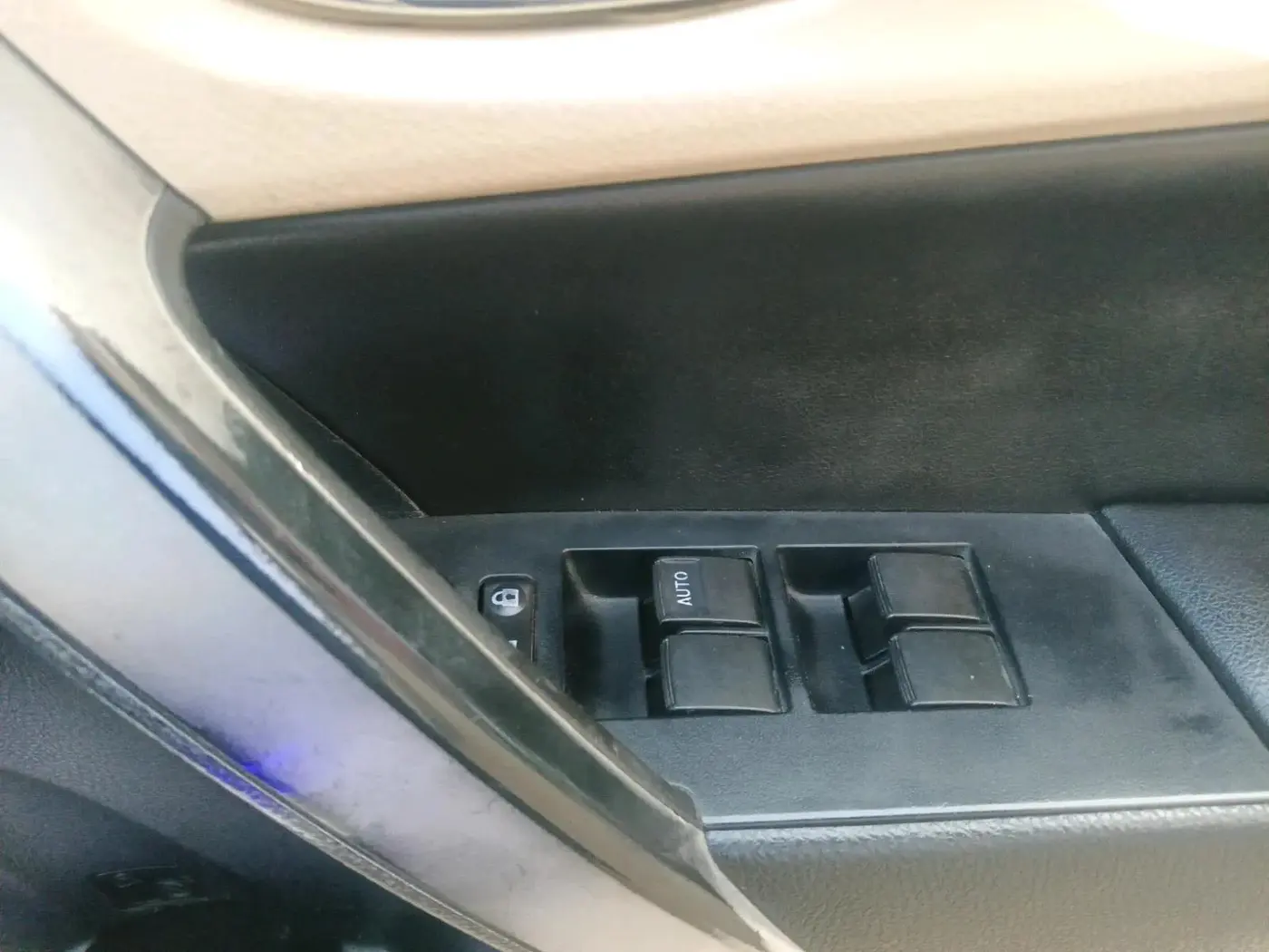 2017 Toyota Corolla Altis VL CVT PETROL, Petrol, Automatic, 1,24,242 km, interior