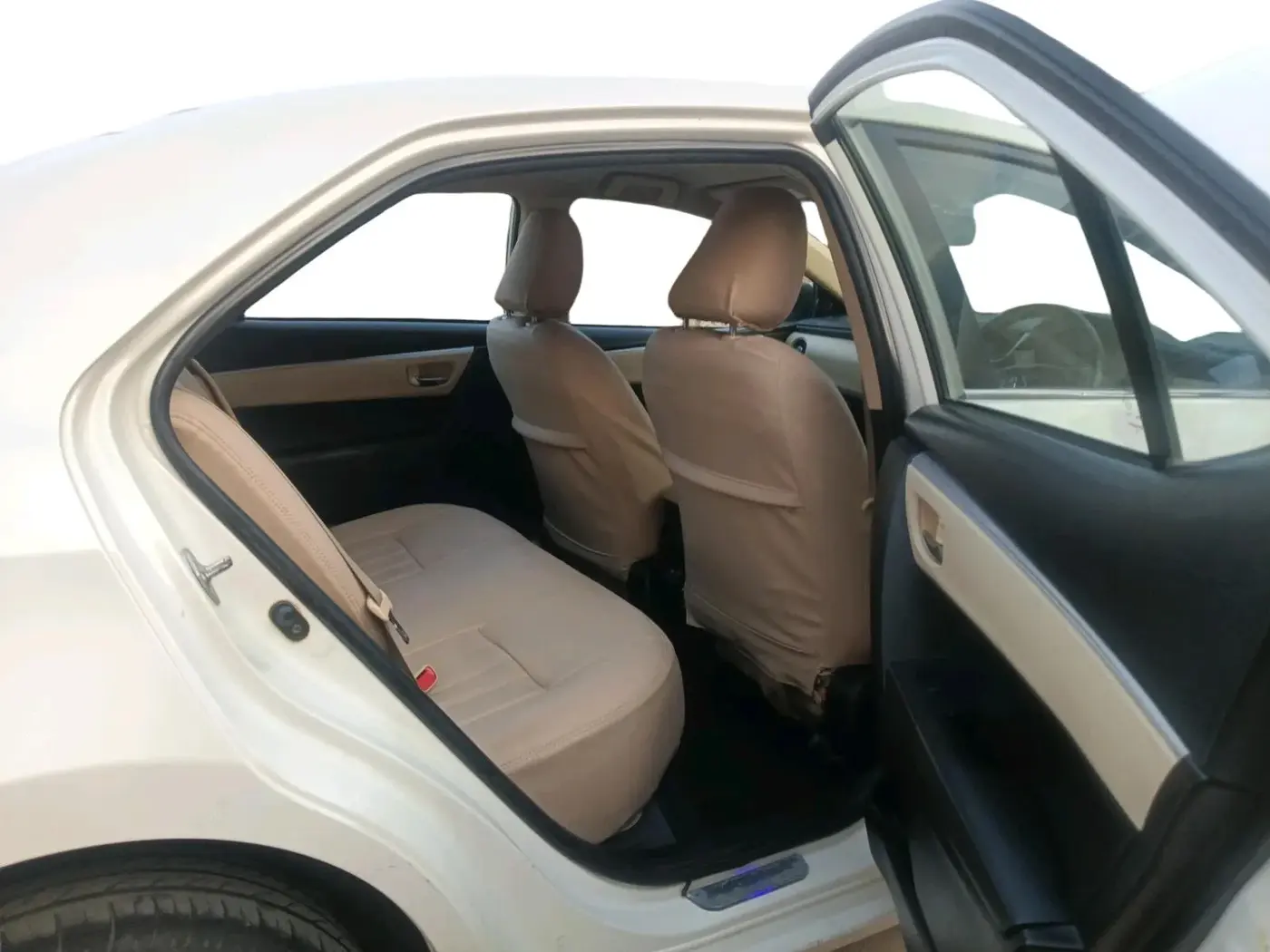 2017 Toyota Corolla Altis VL CVT PETROL, Petrol, Automatic, 1,24,242 km, interior