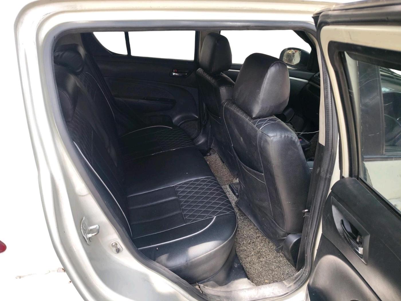 2015 Maruti Swift VDI, Diesel, Manual, 2,41,936 km, interior