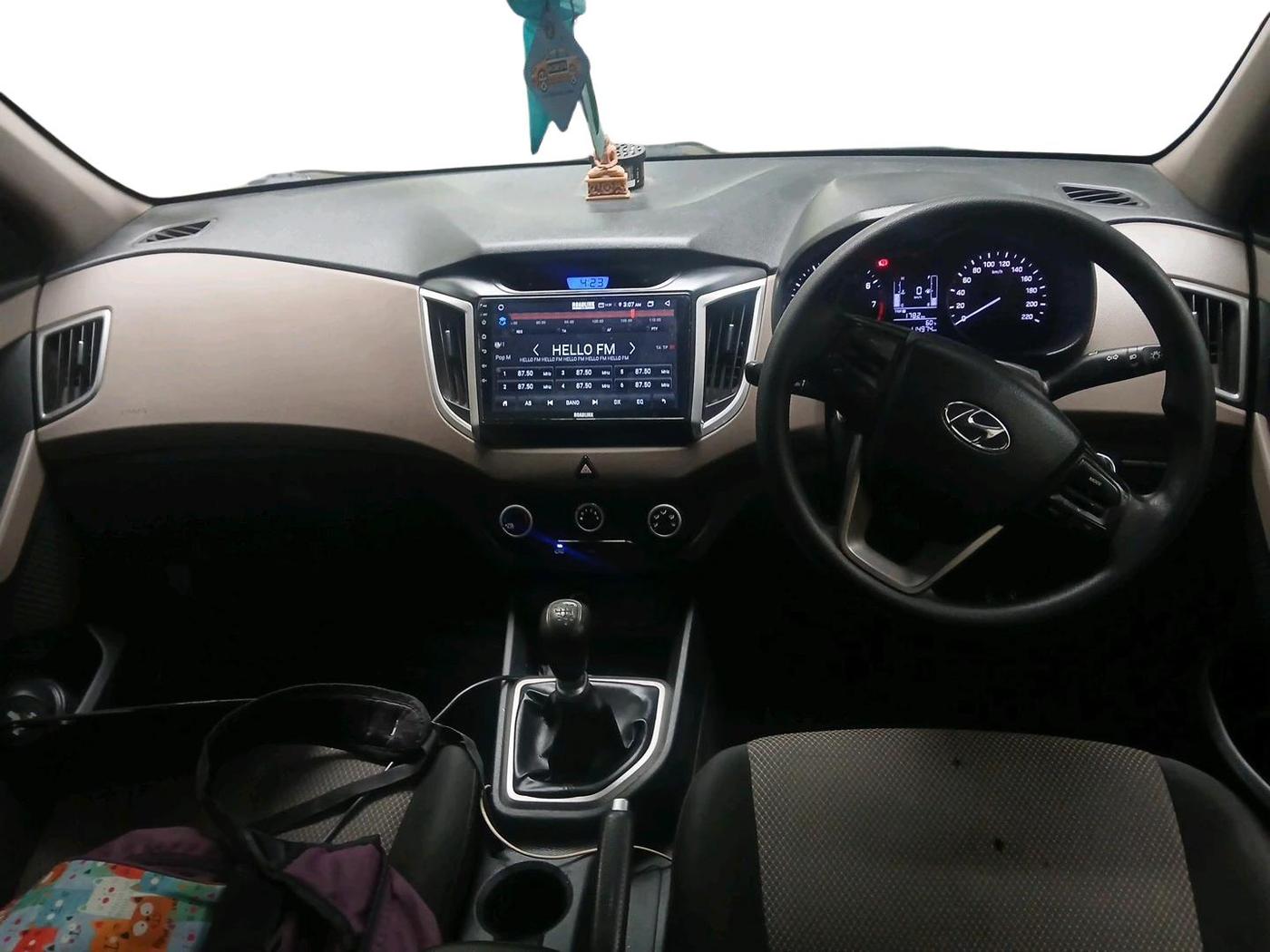 2017 Hyundai Creta E PLUS 1.6 PETROL, Petrol, Manual, 1,14,974 km, interior