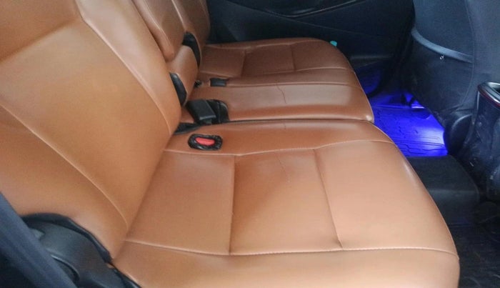 2021 Toyota Innova Crysta 2.4 GX 8 STR, Diesel, Manual, 1,37,355 km, interior