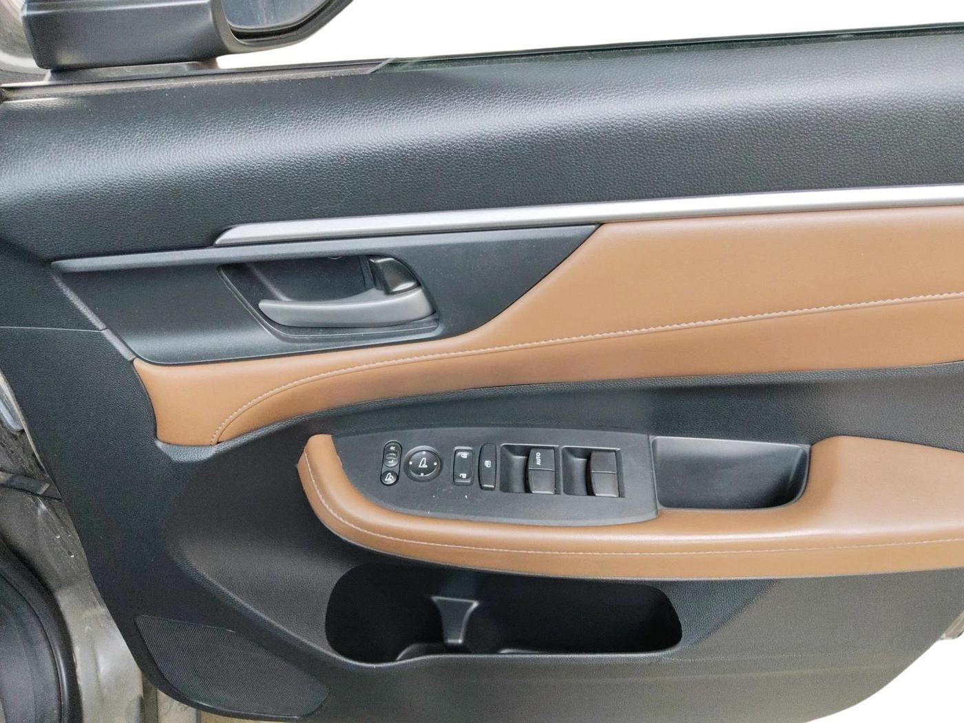 2023 Honda ELEVATE ZX MT, Petrol, Manual, 33,982 km, interior