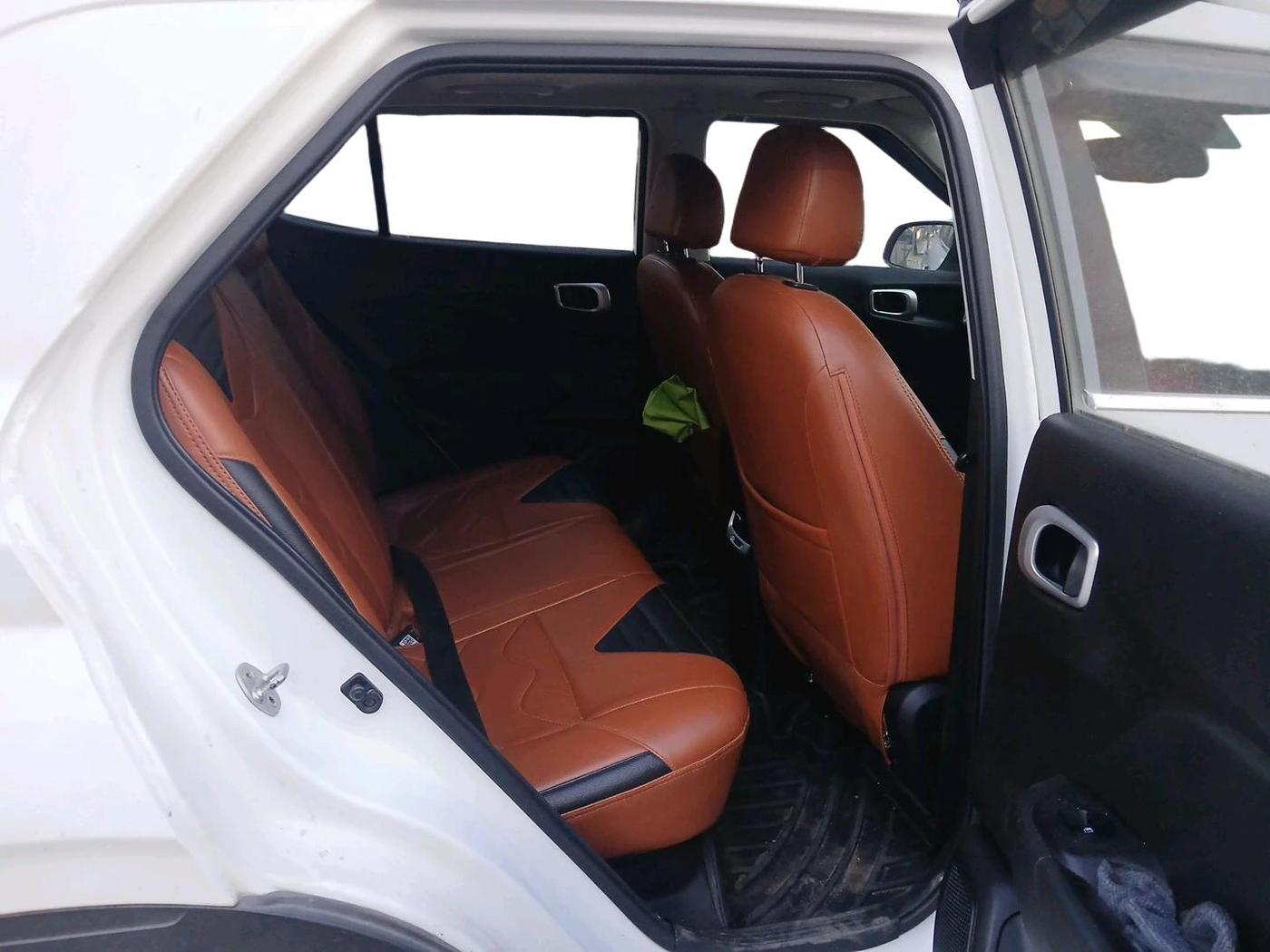 2021 Hyundai VENUE SX PLUS 1.0 TURBO DCT, Petrol, Automatic, 47,701 km, interior