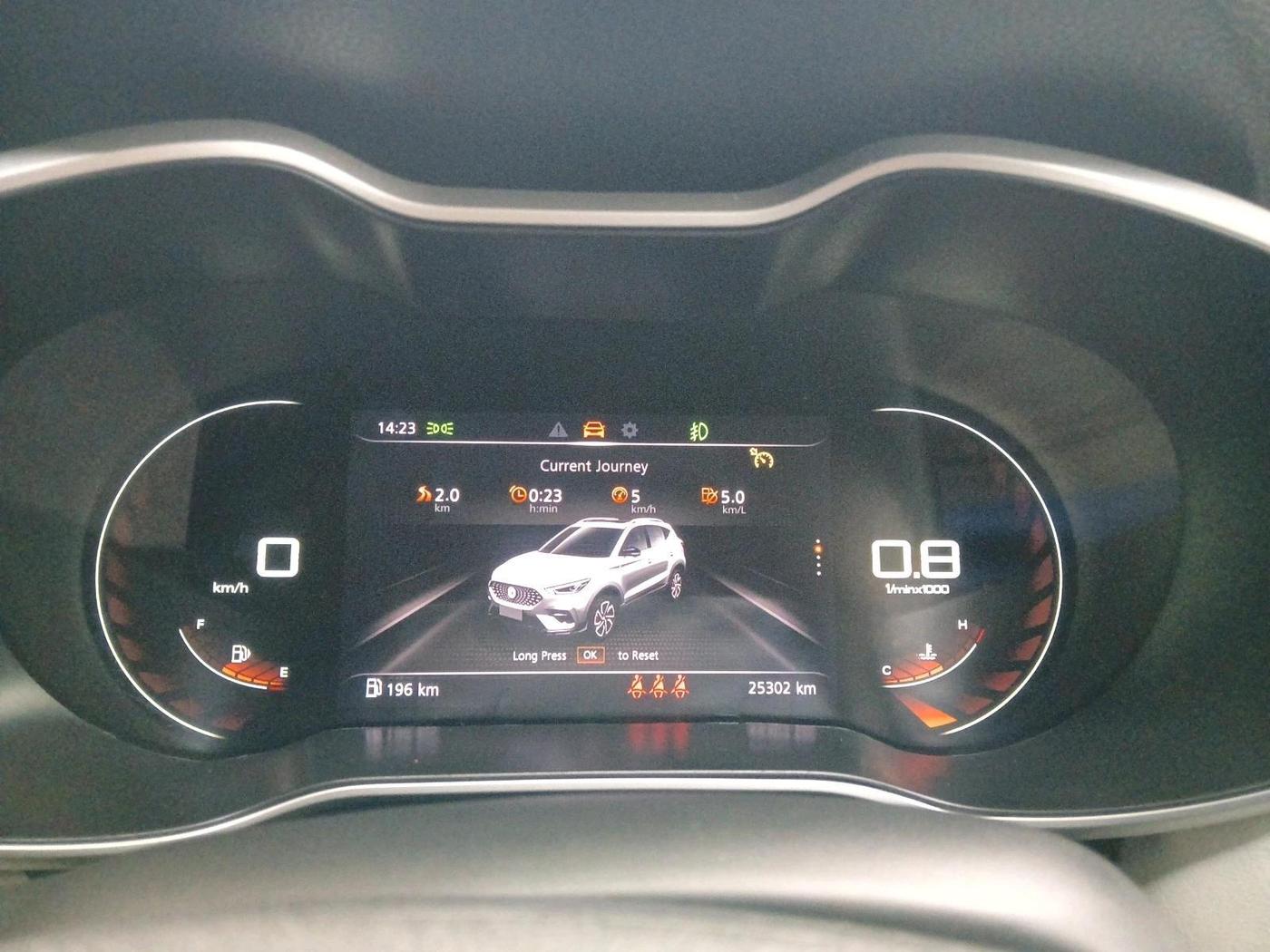 2024 MG ASTOR Select 1.5 MT (Ivory), Petrol, Manual, 25,302 km, interior