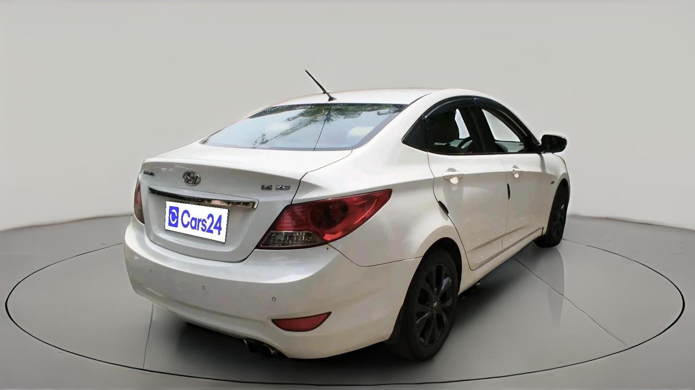 2013 Hyundai Verna FLUIDIC 1.6 CRDI SX, Diesel, Manual, 1,67,604 km, exterior