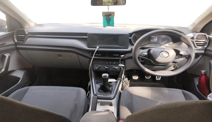 2021 Skoda KUSHAQ ACTIVE 1.0L TSI MT, Petrol, Manual, 29,700 km, interior