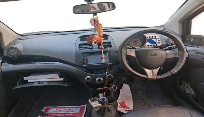 2010 Chevrolet Beat LT PETROL, Petrol, Manual, 57,302 km, interior