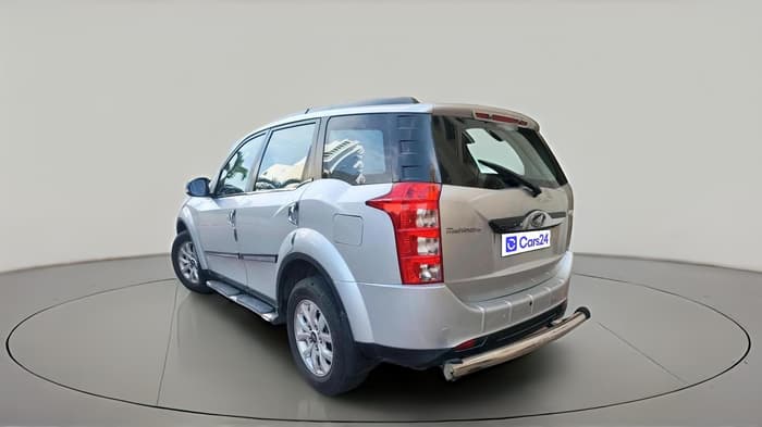 2017 Mahindra XUV500 W10, Diesel, Manual, 78,774 km, exterior