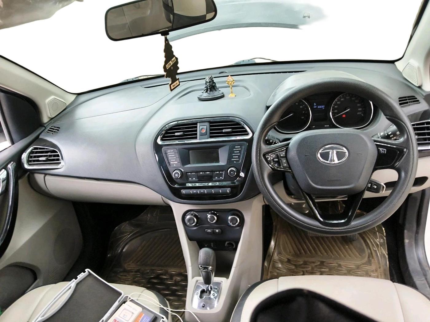 2019 Tata Tiago XZA PETROL, Petrol, Automatic, 30,690 km, interior