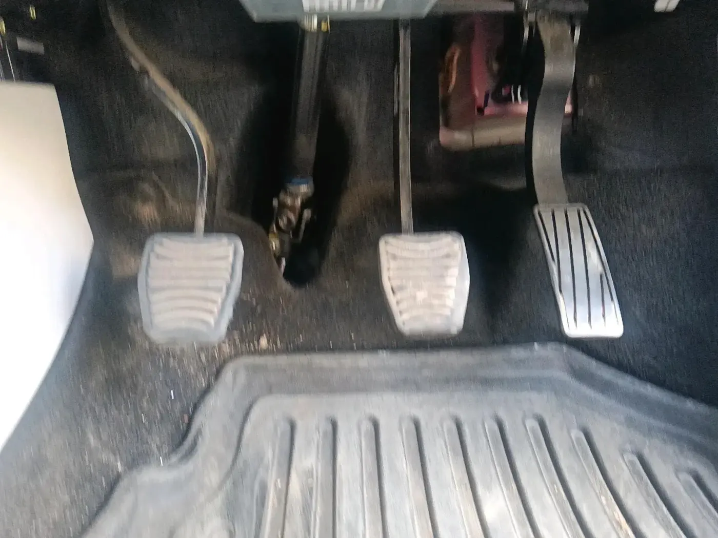2021 Mahindra XUV300 W8 1.5 DIESEL, Diesel, Manual, 36,079 km, interior