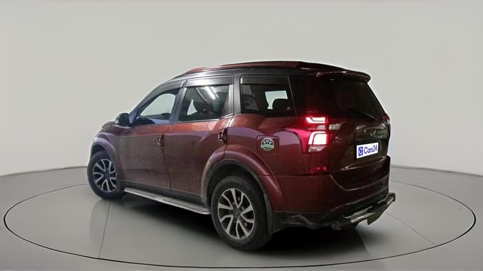 2021 Mahindra XUV500 W7, Diesel, Manual, 1,16,236 km, exterior
