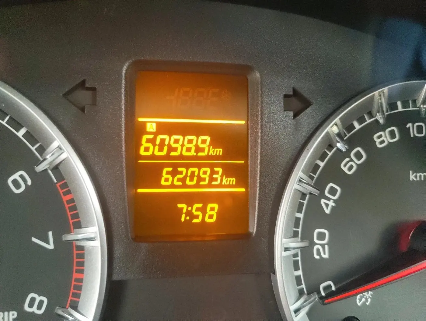 2015 Maruti Swift VXI, Petrol, Manual, 62,093 km, interior
