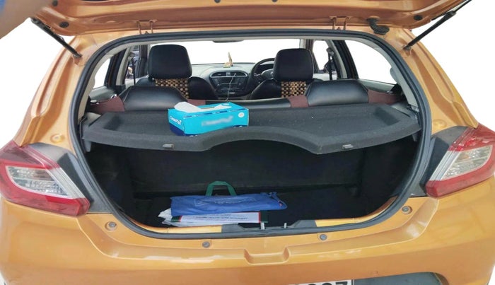 2018 Tata Tiago XZ PETROL, Petrol, Manual, 29,283 km, exterior