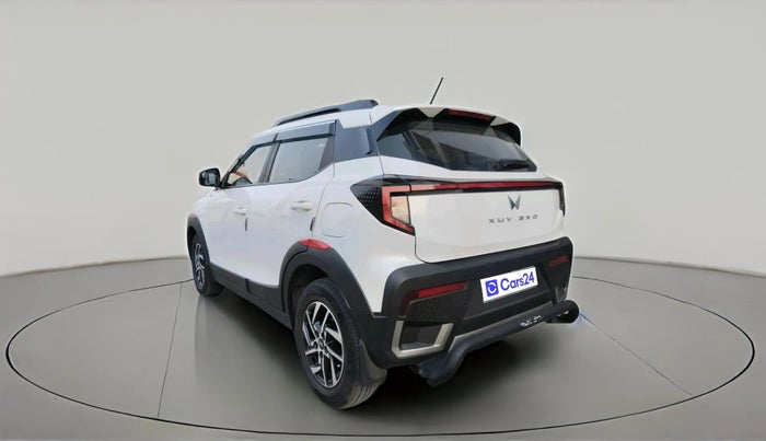 2024 Mahindra XUV 3XO AX5 1.2 L TCMPFI AT, Petrol, Automatic, 16,314 km, exterior