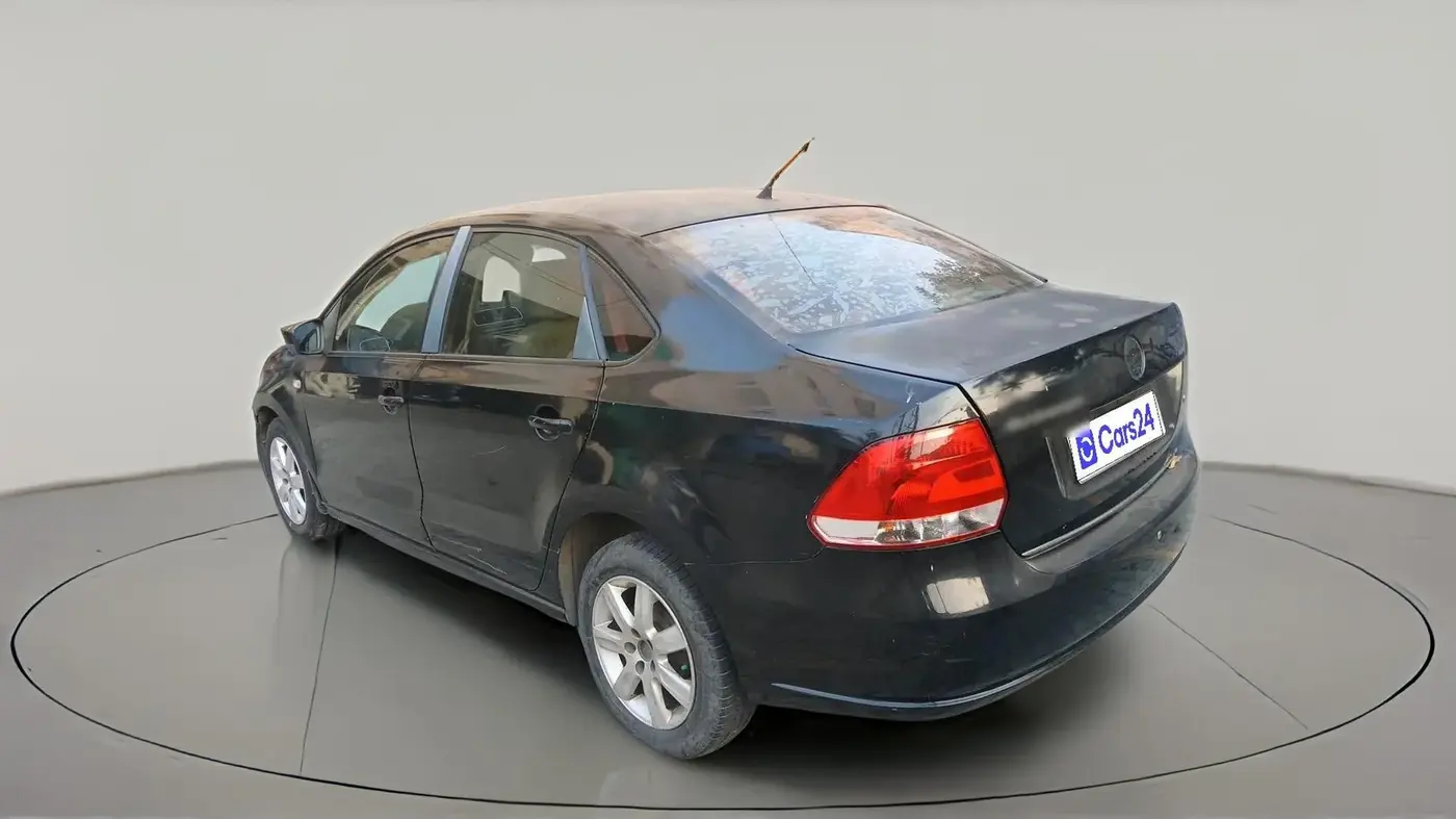 2010 Volkswagen Vento COMFORTLINE DIESEL 1.6, Diesel, Manual, 1,98,692 km, exterior