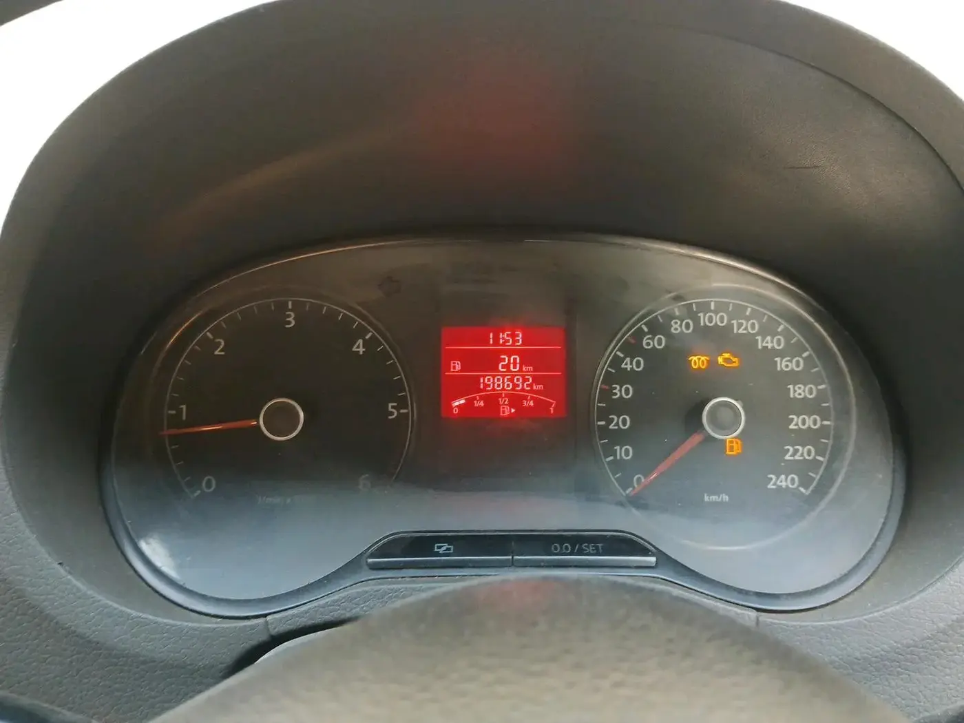 2010 Volkswagen Vento COMFORTLINE DIESEL 1.6, Diesel, Manual, 1,98,692 km, interior