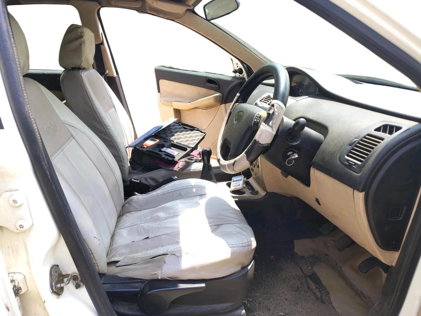 2011 Tata Indica Vista AURA QUADRAJET, Diesel, Manual, 1,51,001 km, interior