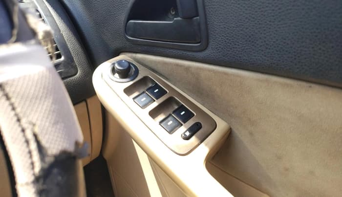 2011 Tata Indica Vista AURA QUADRAJET, Diesel, Manual, 1,33,822 km, interior