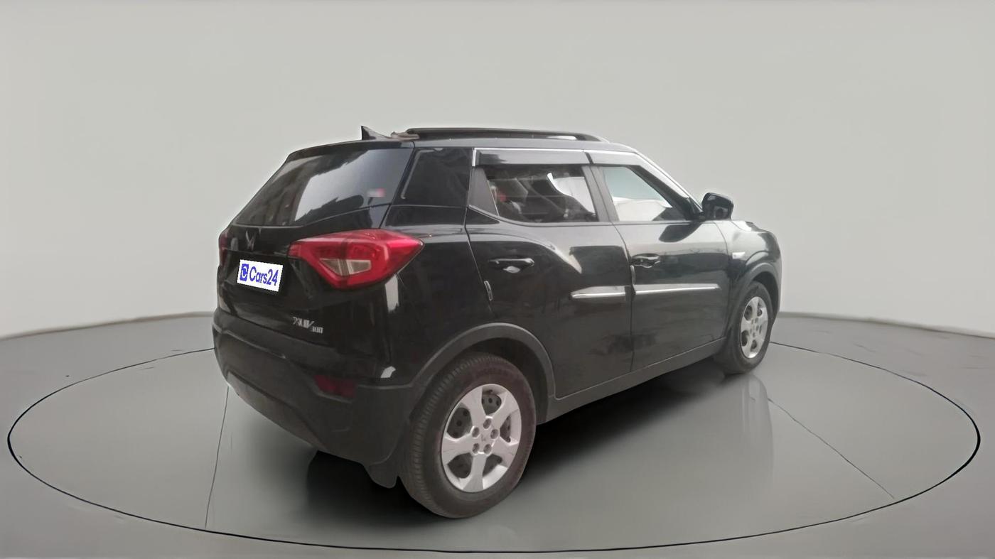 2023 Mahindra XUV300 W6 1.5 Sunroof Diesel, Diesel, Manual, 70,624 km, exterior